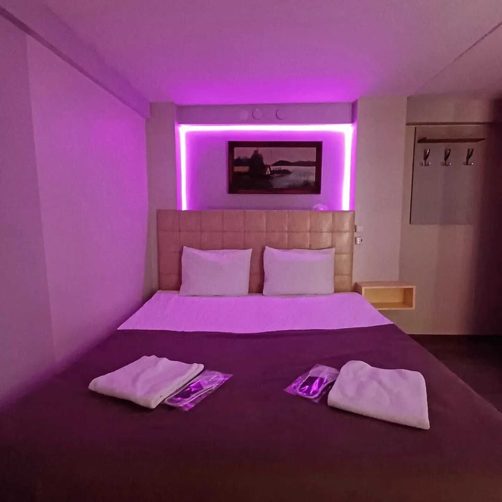 Elite Studio Suite photo 3