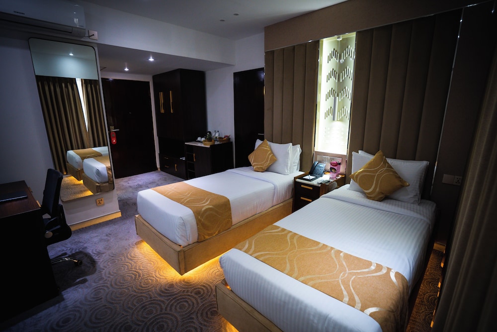 Business Twin Room