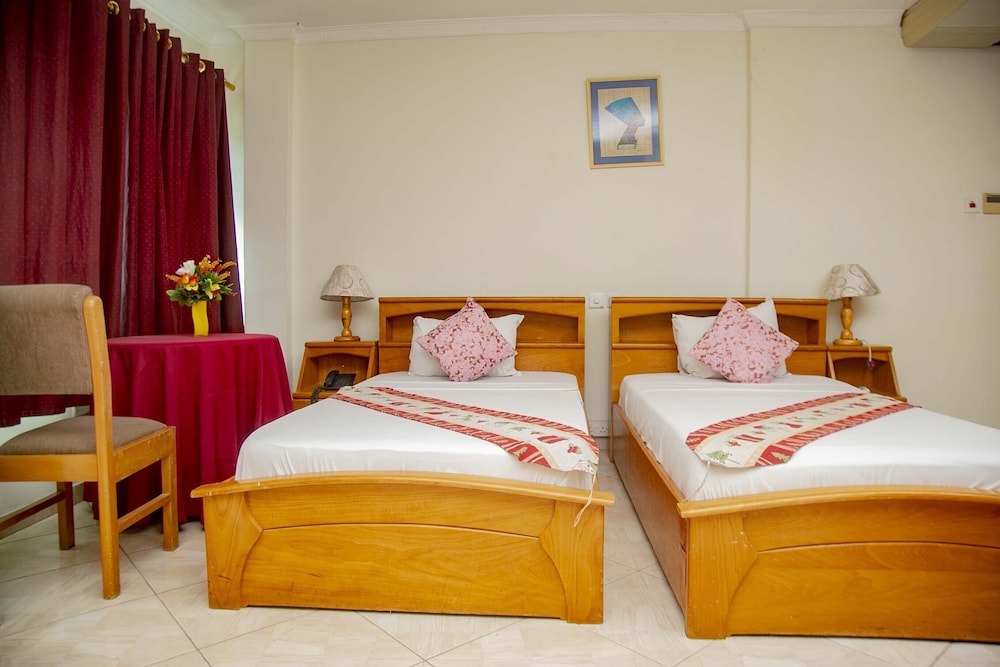 Deluxe Twin Room photo 1