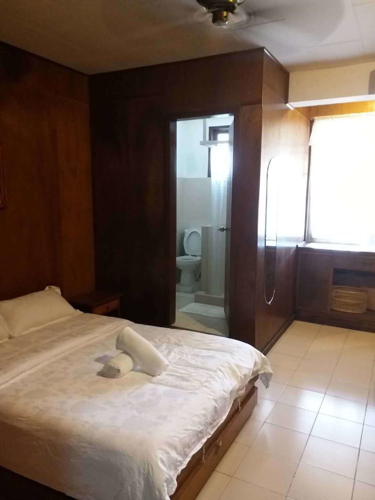 Standard Double Room photo 3