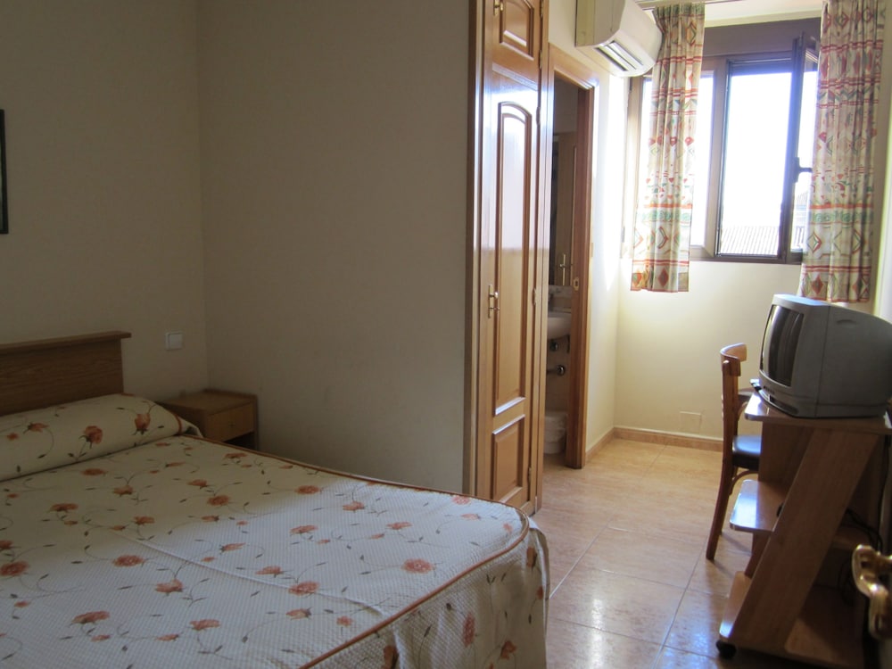 Double Room, 1 Double Bed, Private Bathroom