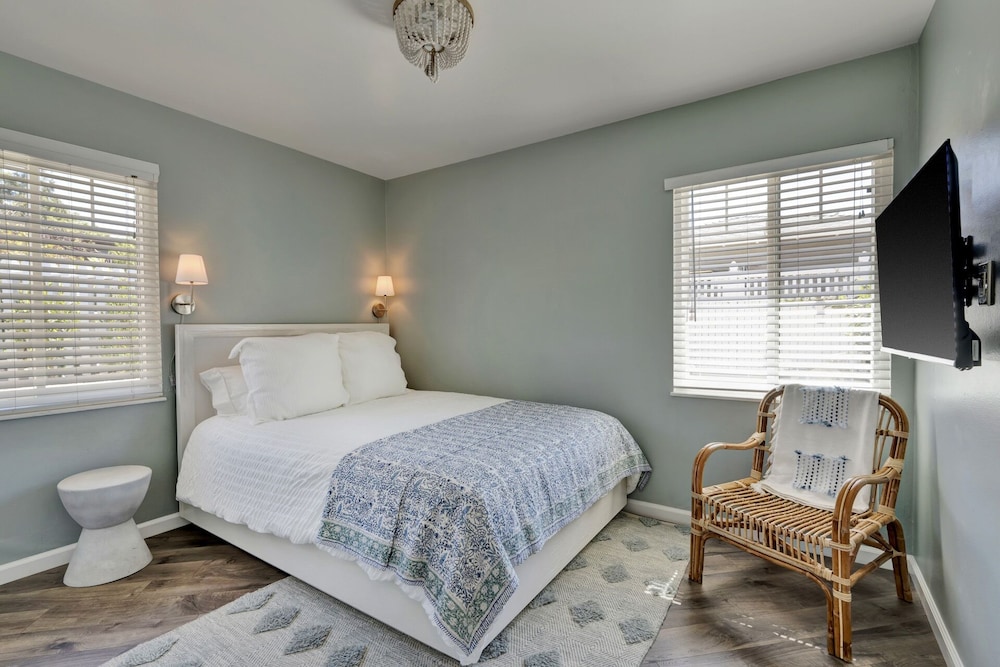 House, Multiple Beds, Patio, Garden View (Mesa Cottage) photo 3