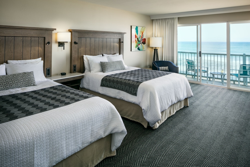 Room, 2 Queen Beds, Oceanfront (ADA PET) photo 1