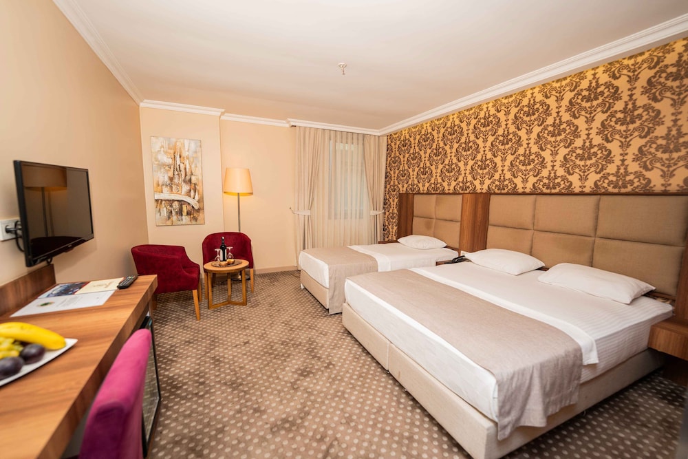 Superior Twin Room photo 3