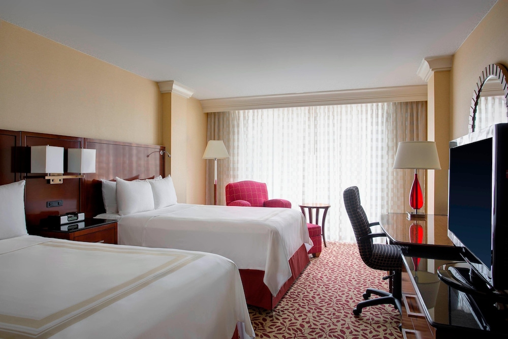 Deluxe Room, 2 Double Beds - Photo 1