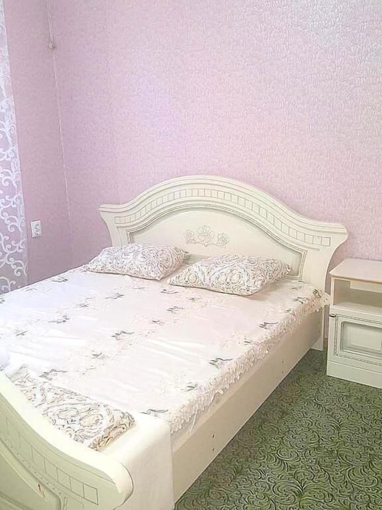 Economy Double or Twin Room, 1 Queen Bed photo 3