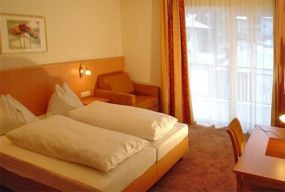 Comfort Double Room, Balcony, Mountain View (Enzian)