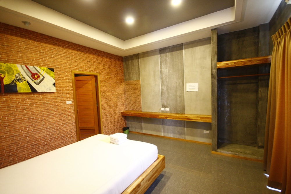 VIP Room photo 3