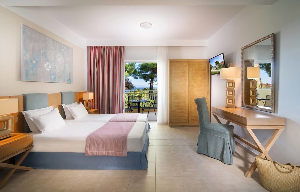 Double or Twin Room photo 1