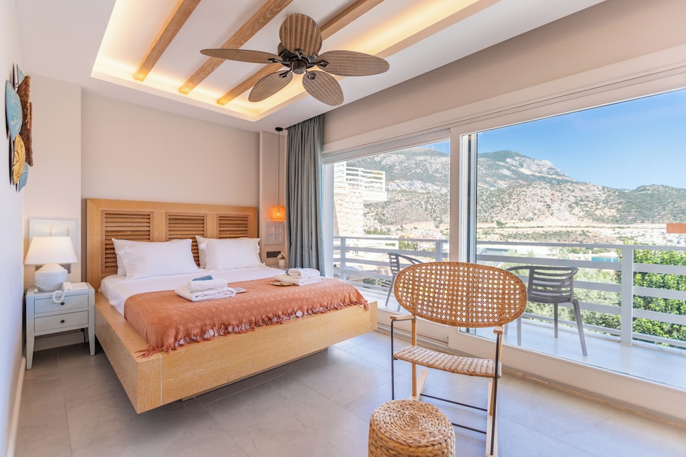Classic Room, Partial Sea View - Photo 4