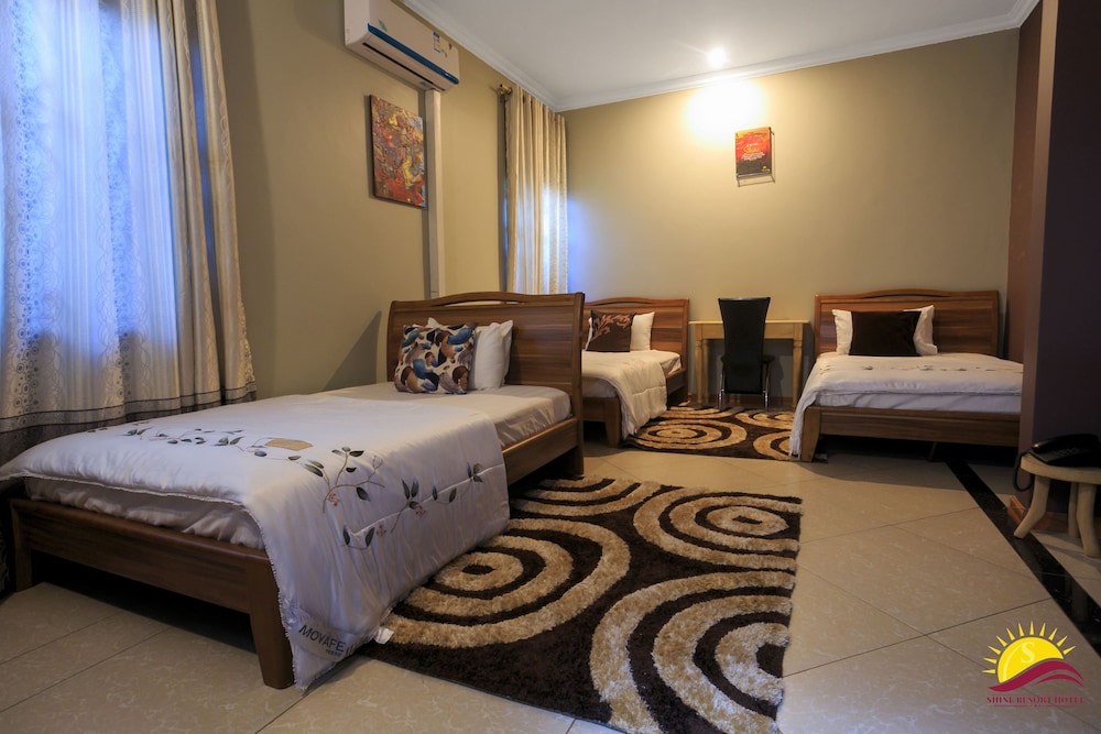 Deluxe Triple Room photo 1