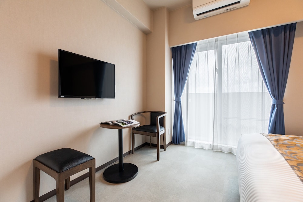 Standard Double Room - Photo 11