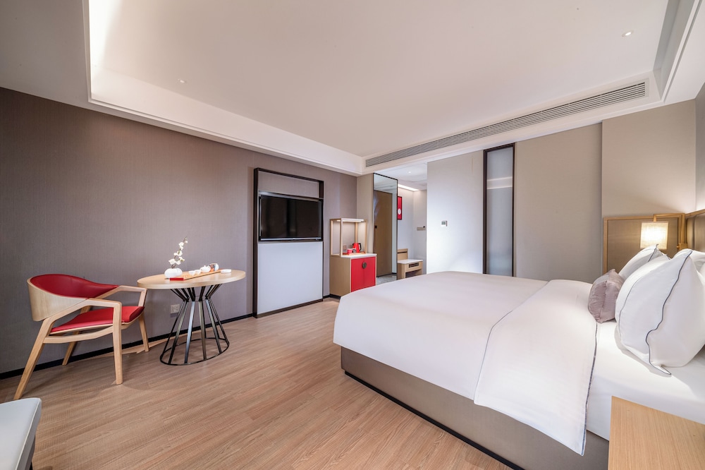 Business Single Room, City View photo 1