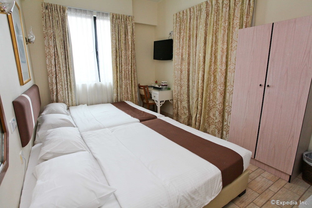 Family Quadruple Room photo 1
