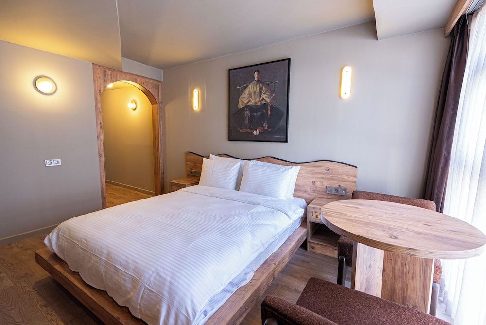 Deluxe Double Room, Kitchenette, City View photo 2