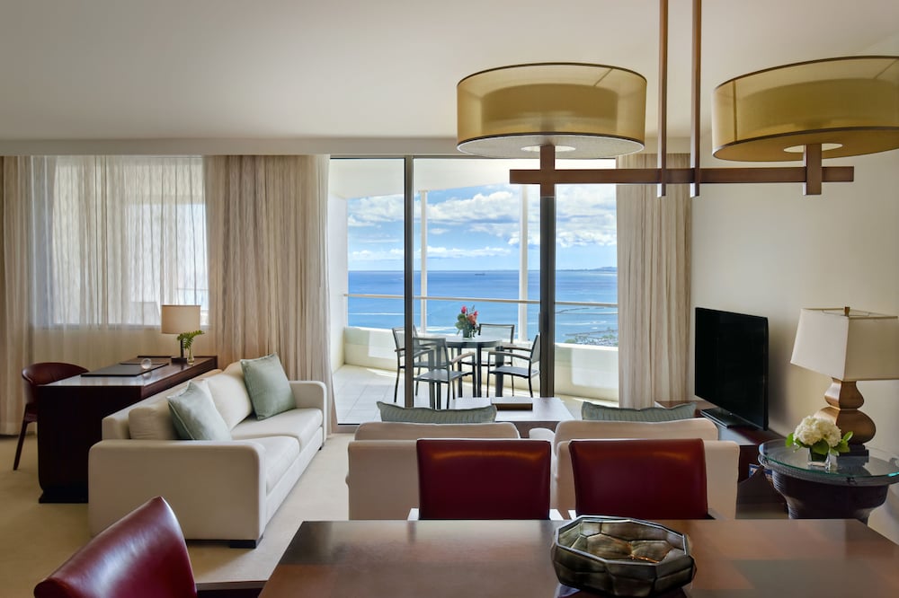 Ka La'I Suite, 2 Bedrooms With Den, Ocean View