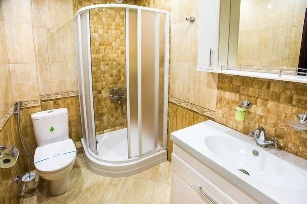Deluxe Duplex Apartment photo 3