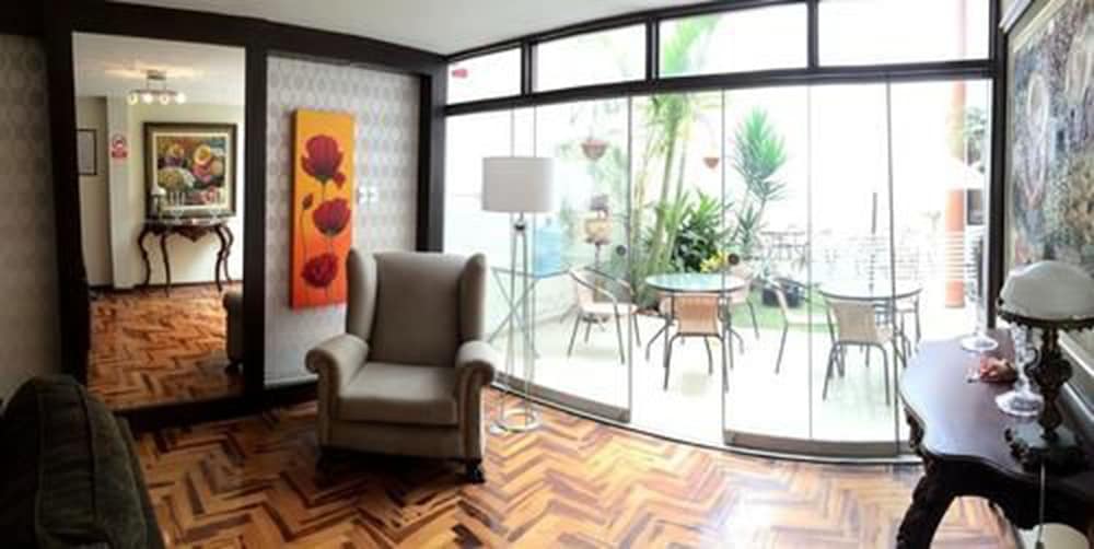 Family Room photo 2