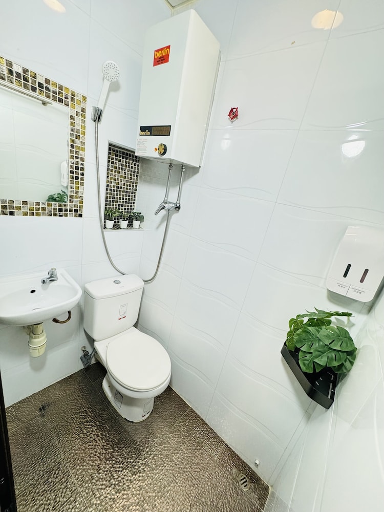 Standard Double Room - Photo 4