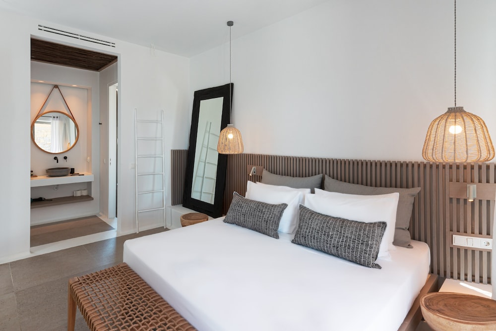 Superior Double Room with Garden View