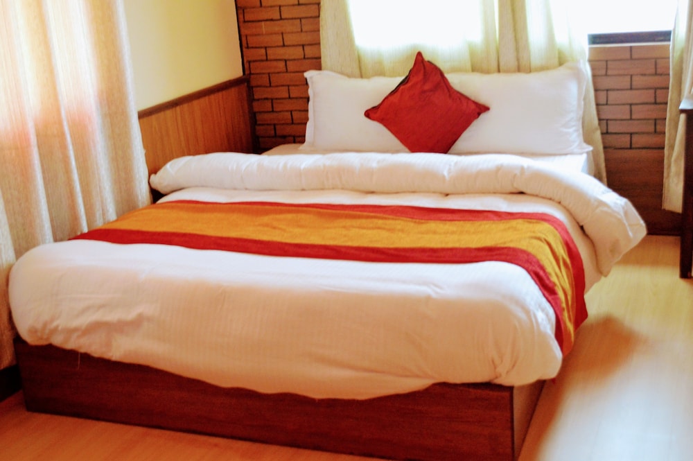 Deluxe Double Room Single Use, Smoking, Valley View photo 3