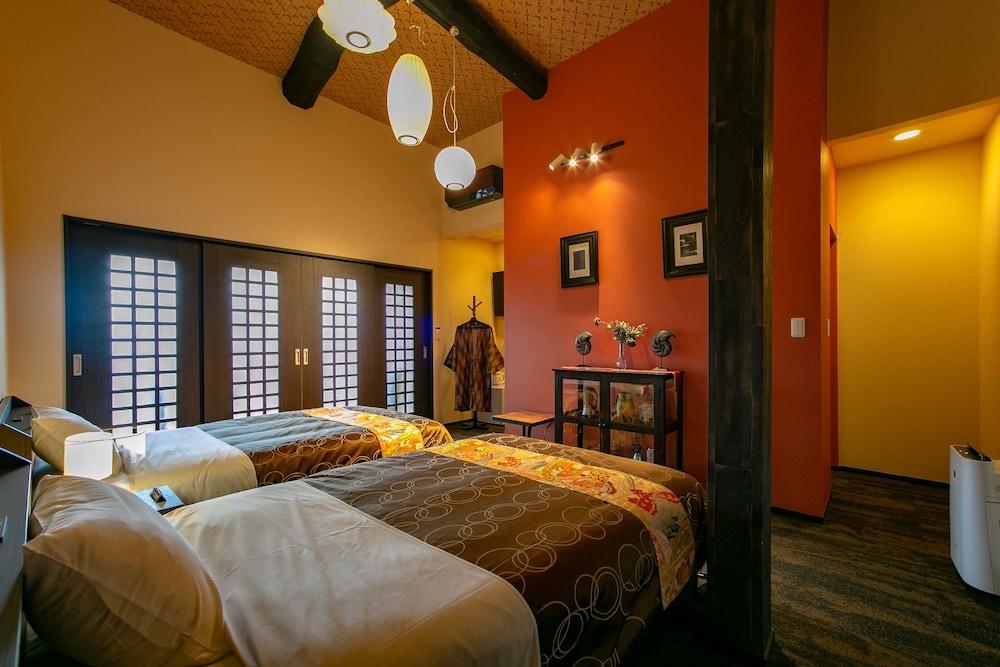 Deluxe Twin Room GR11 (No Vegetarian) photo 3