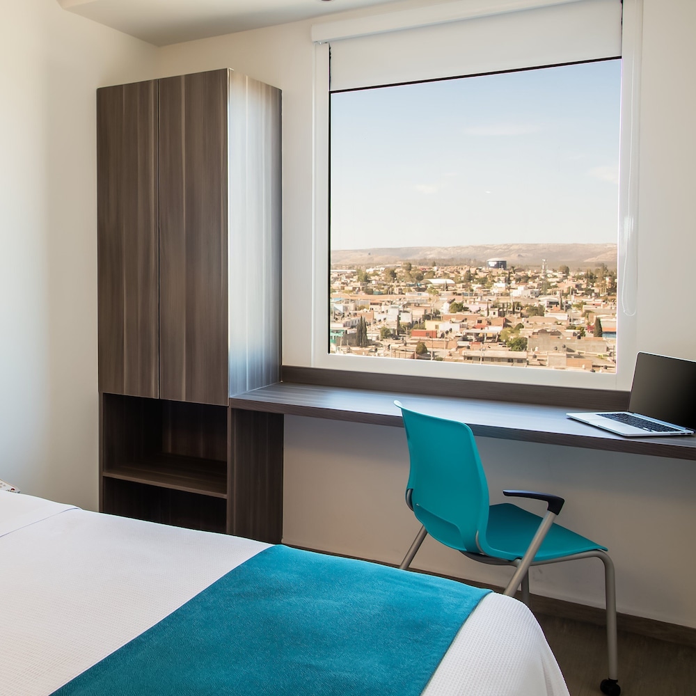 Standard Twin Room, 2 Twin Beds photo 3