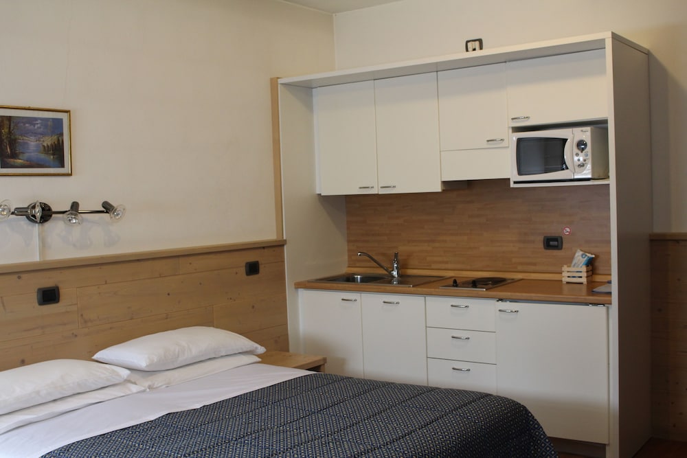Standard Studio, 1 Bedroom, Kitchenette photo 3