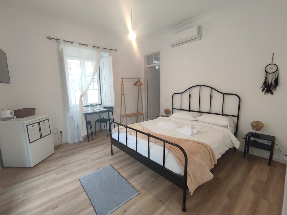 Traditional Room, 1 Queen Bed photo 2