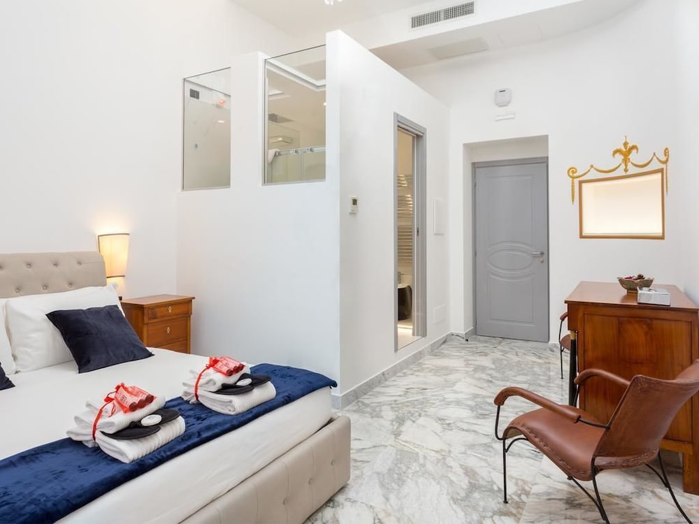Superior Suite photo 1