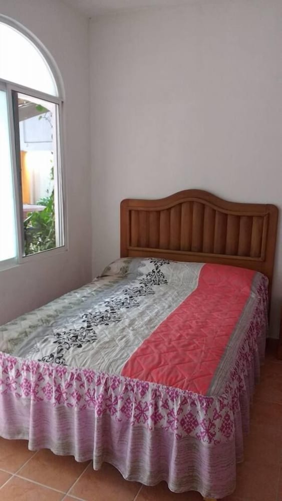 Double Room, 2 Double Beds, Air Conditioning photo 2
