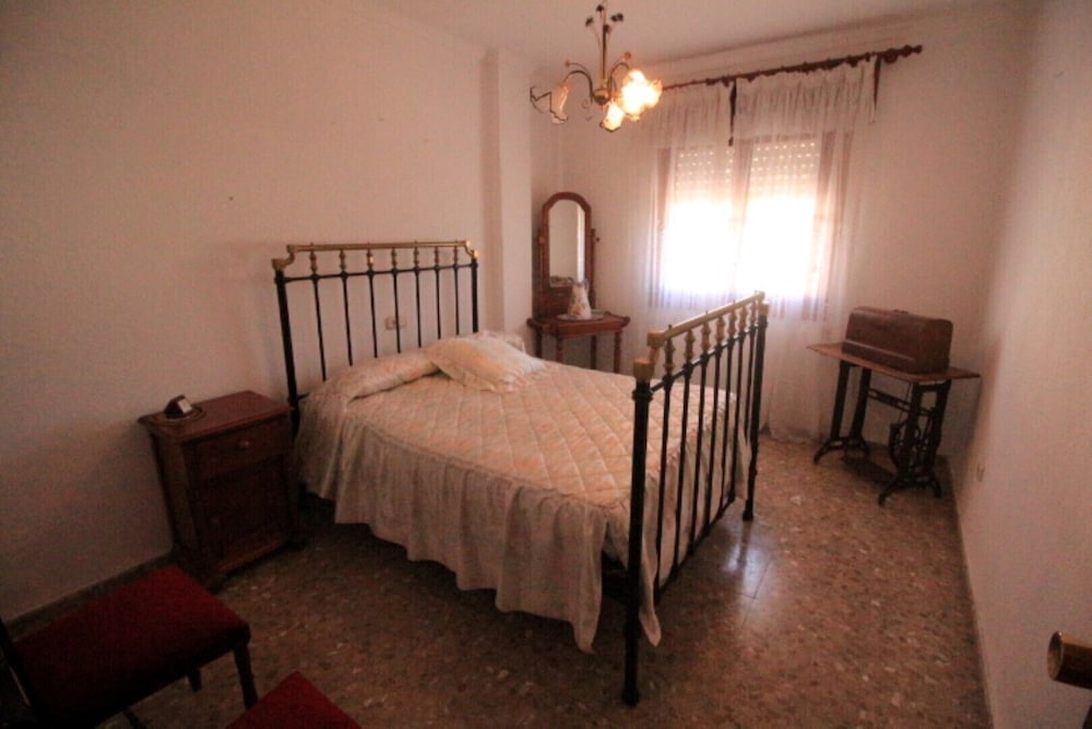 Family House, 4 Bedrooms photo 3