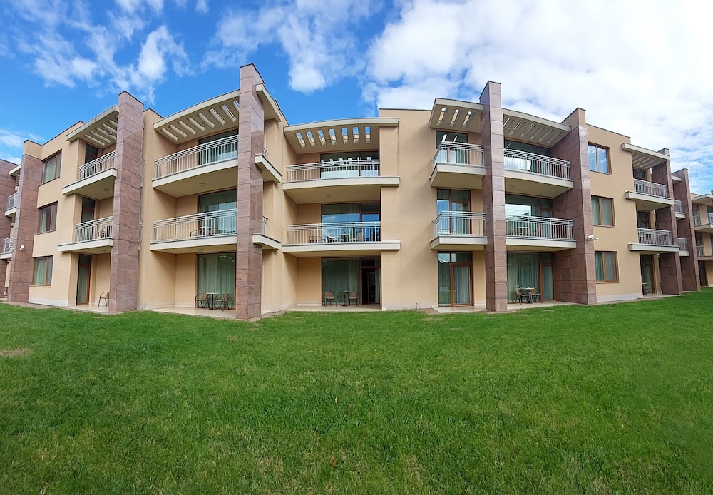 Apartment, 2 Bedrooms, Ground Floor