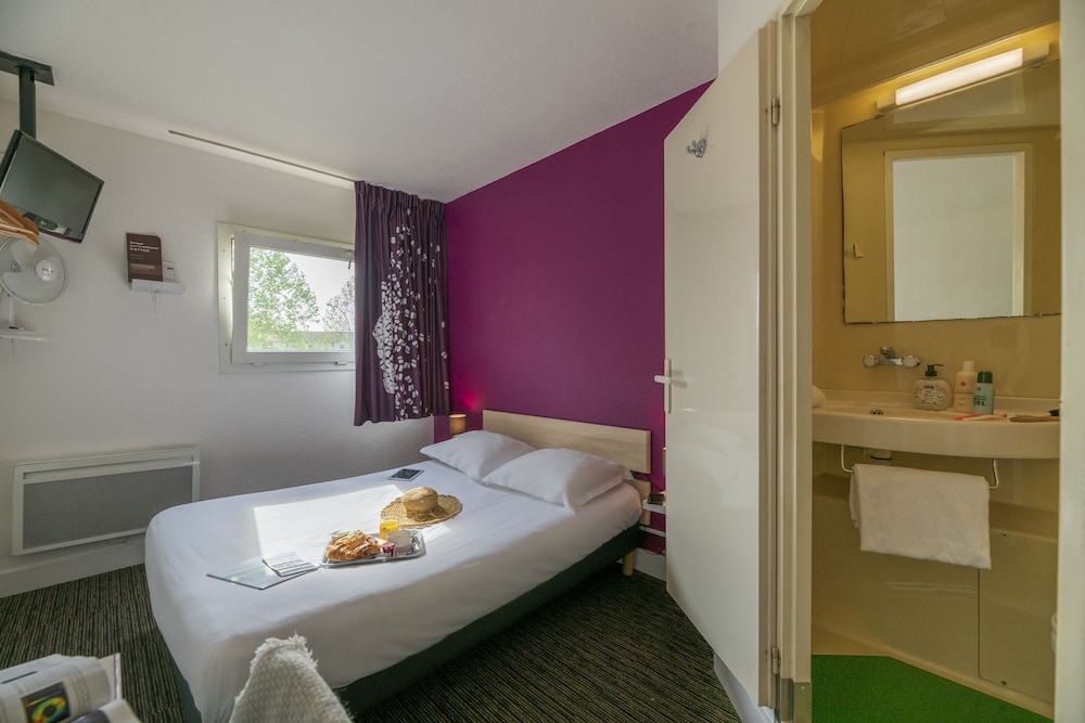 Standard Double Room photo 3