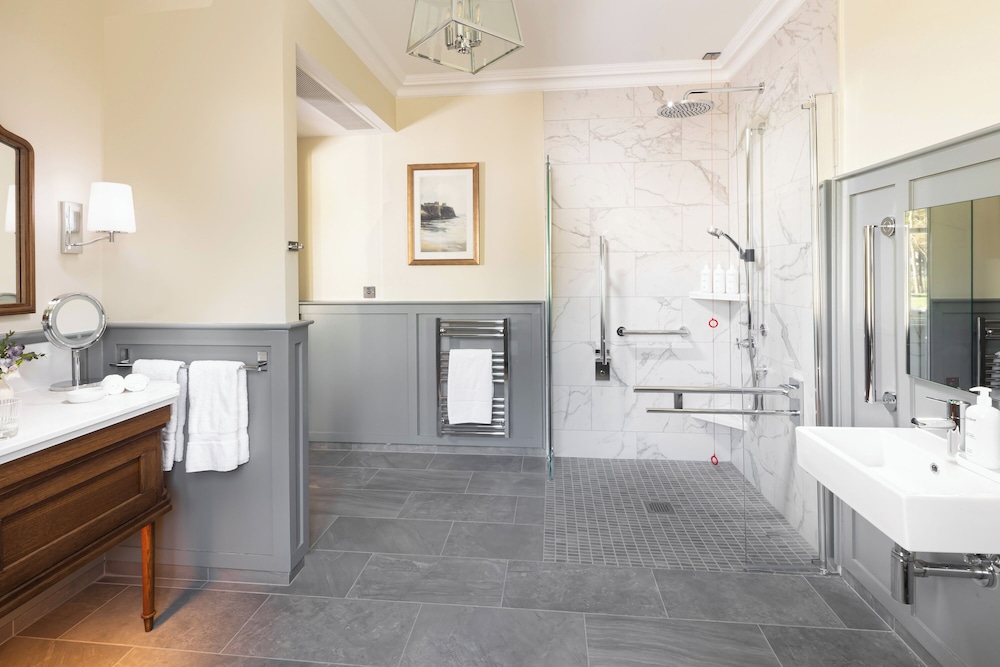 Dunluce Lodge, Photo 6