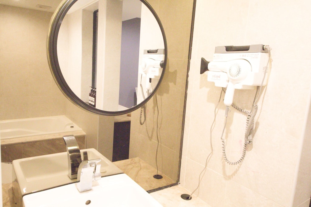 Standard Room - Photo 5