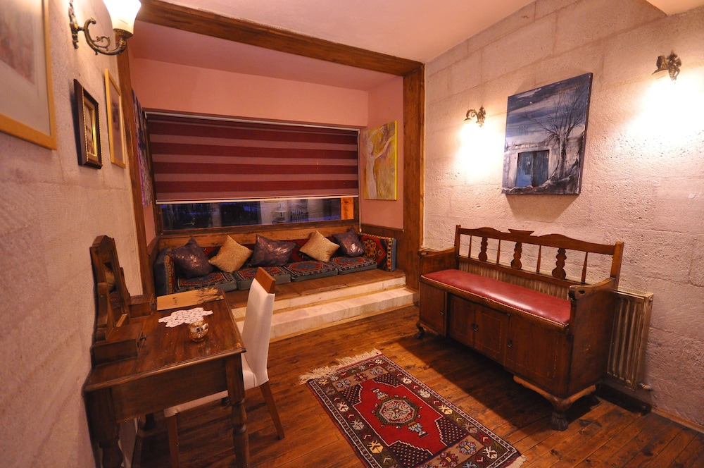 Panoramic Room - Photo 7