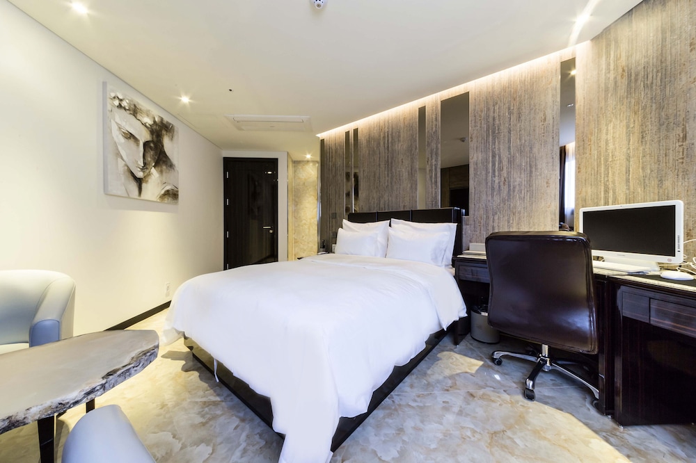 Standard Double Room photo 1