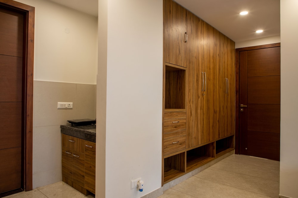 Sterling Studio Apartment - Photo 11