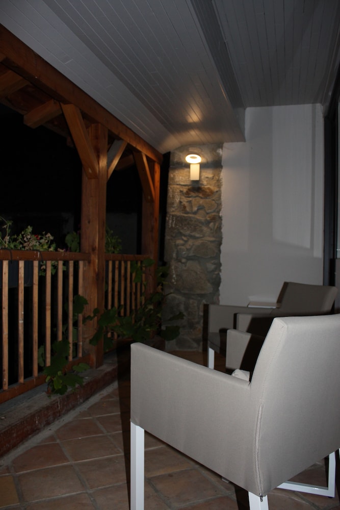Family Room photo 2