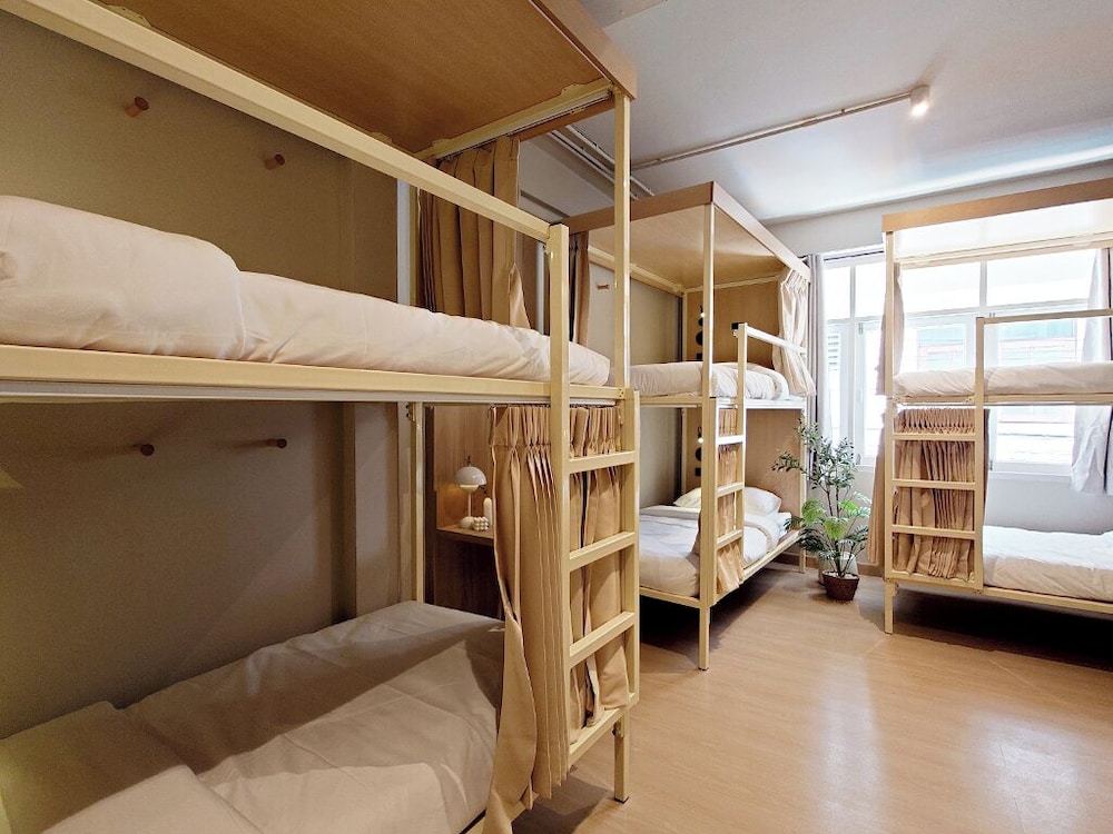 Comfort Shared Dormitory, City View photo 3