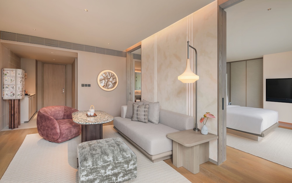 Two Bedroom KROMO Suite photo 2