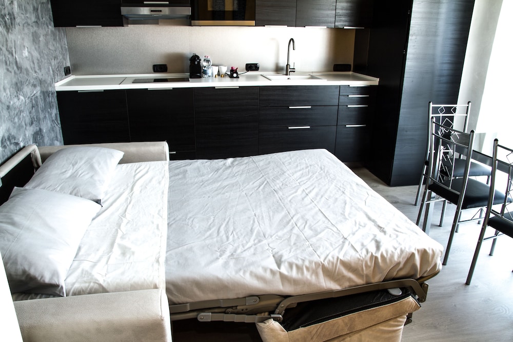Executive Suite, 2 Bedrooms, Balcony, Tower photo 3