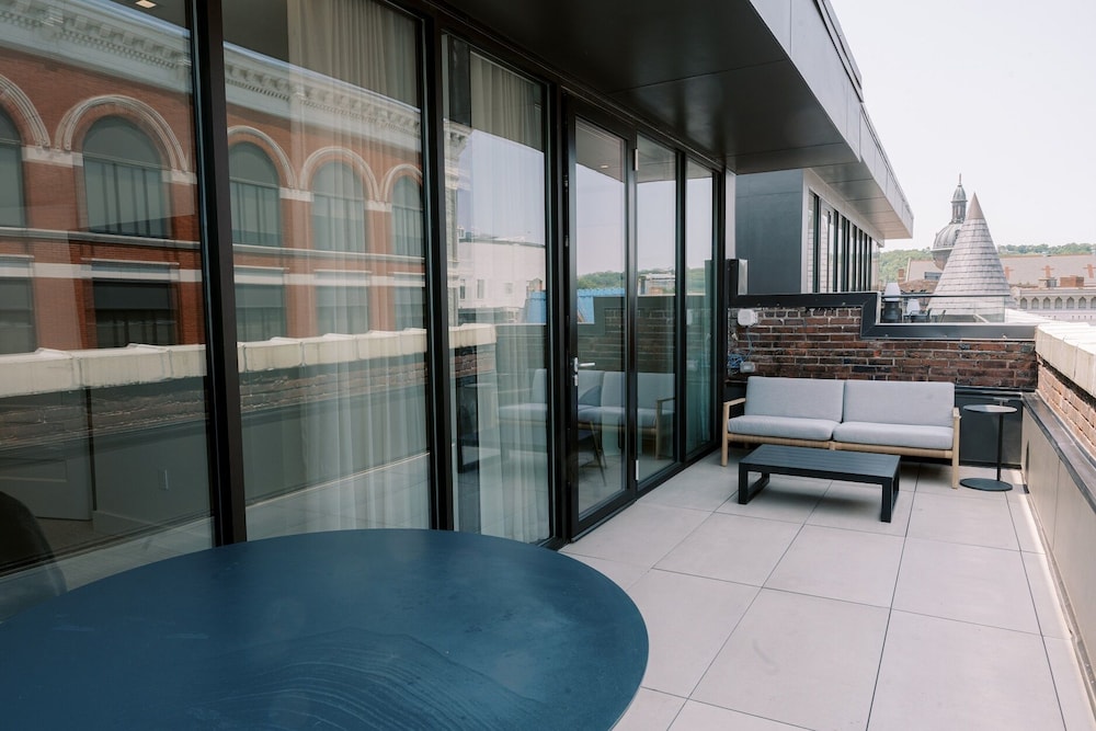 Luxury Penthouse, 1 Bedroom, Terrace