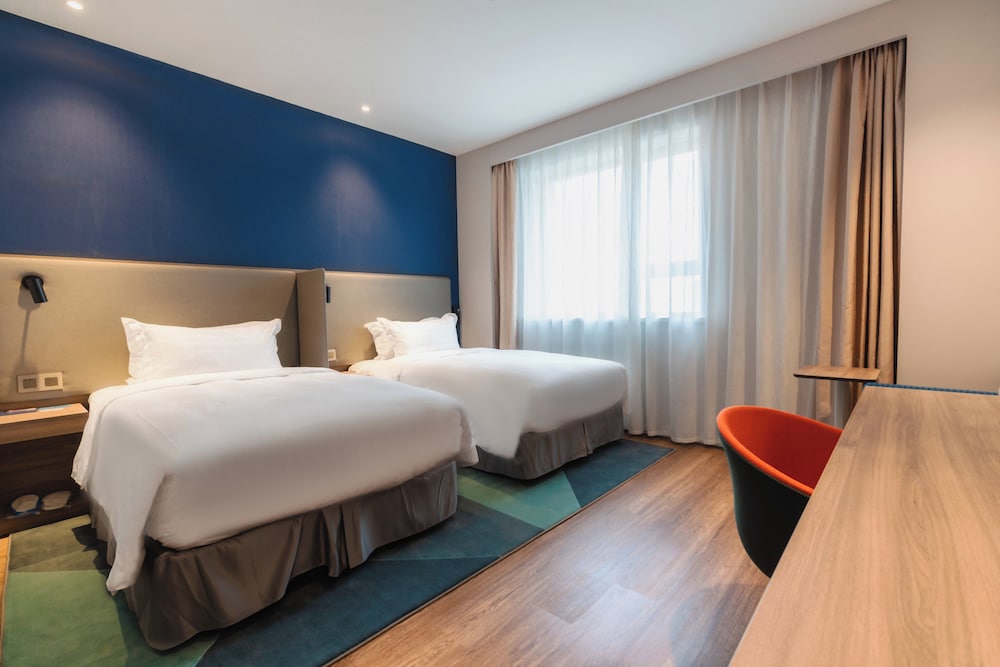 Standard Room, 2 Twin Beds - Photo 3