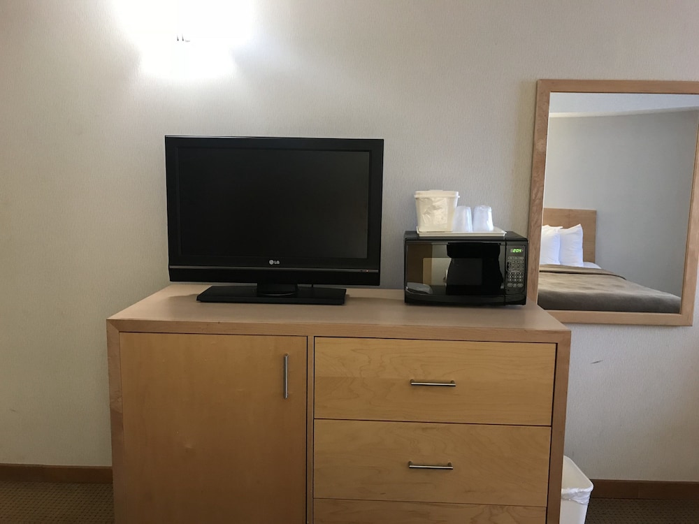 Traditional, Room, 2 Double Beds, Non Smoking photo 3