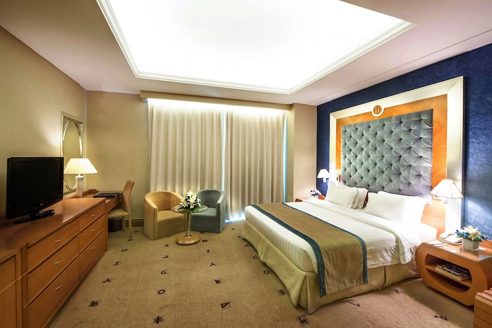 Standard Double Room, 1 King Bed photo 2