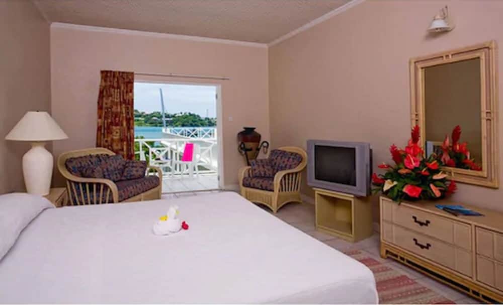 Standard Room, 1 King Bed photo 1