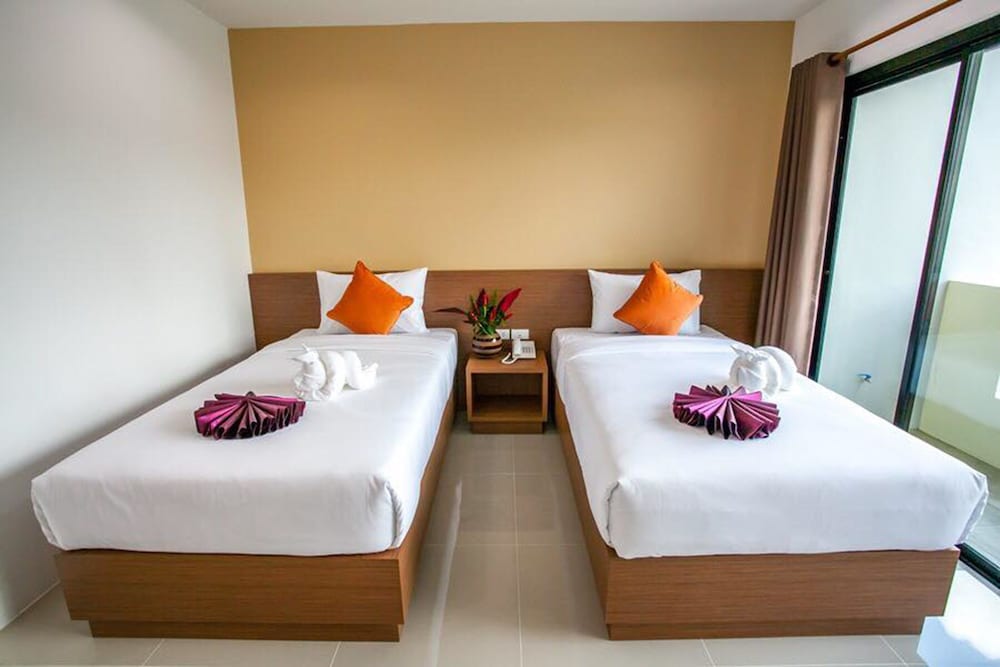 Standard Twin Room photo 2