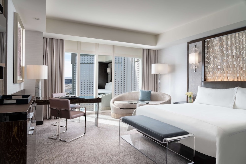 Room, 1 King Bed, City View - Photo 5